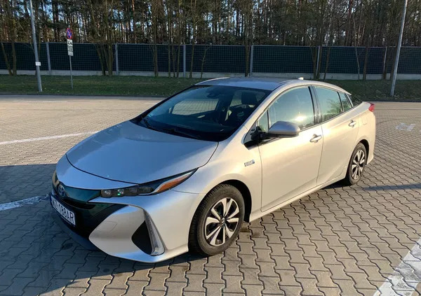 toyota prius łomianki Toyota Prius cena 79000 przebieg: 79000, rok produkcji 2018 z Łomianki